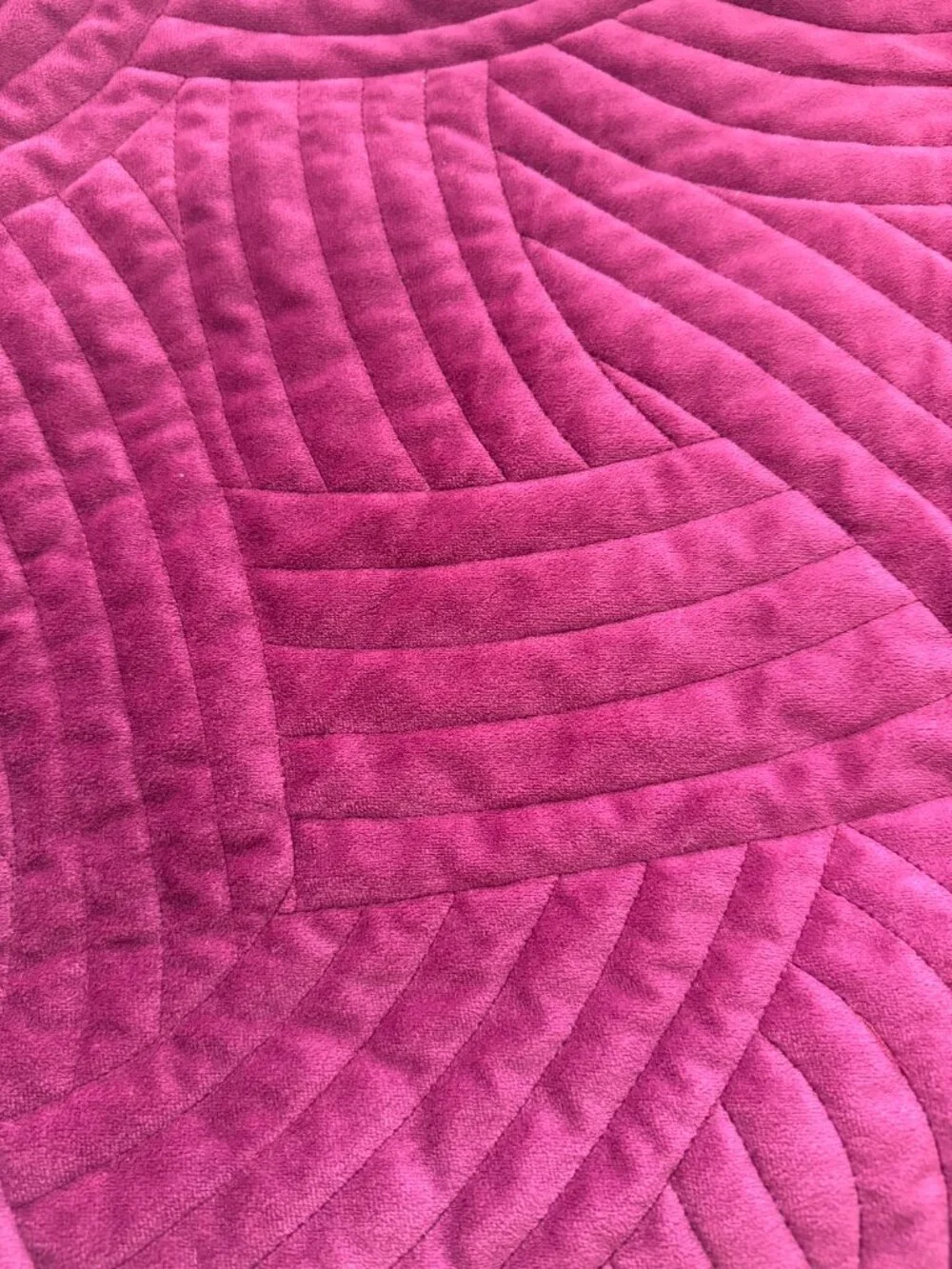 World Market Square Pillow Case O/S Fuschia 18x18 Side Gold Zipper